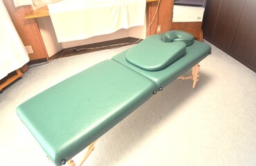 テニス肘・肘の外側の痛みでお悩みなら｜習志野市の鍼灸マッサージ処いずみ屋